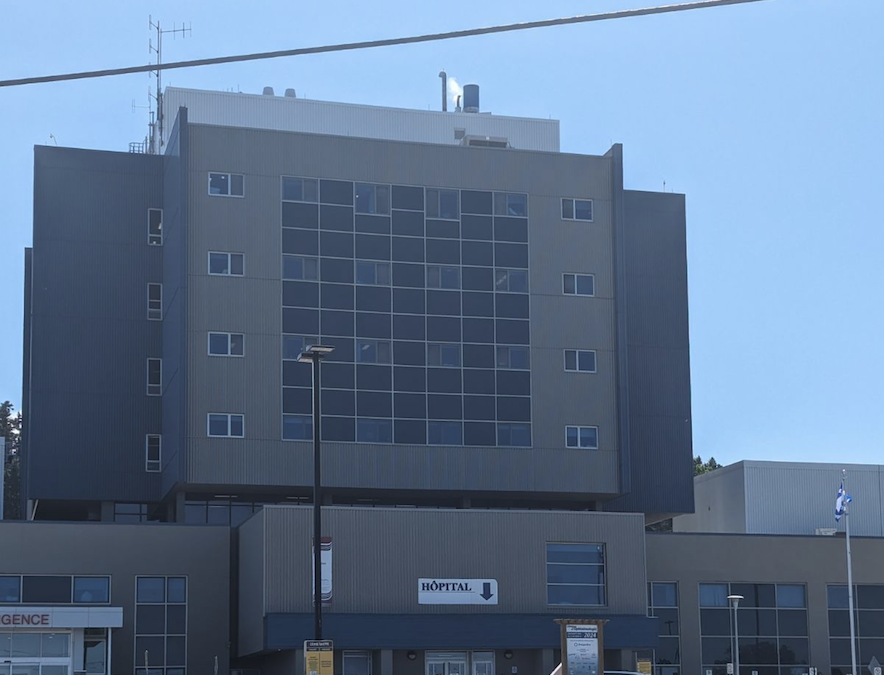 Découverture du service d’obstétrique à l’hôpital de Sainte-Anne-des-Monts