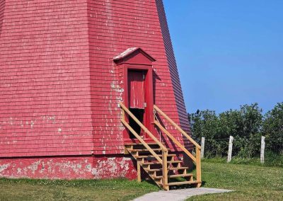 Le phare de La Martre vandalisé: la municipalité déjà en mode solution