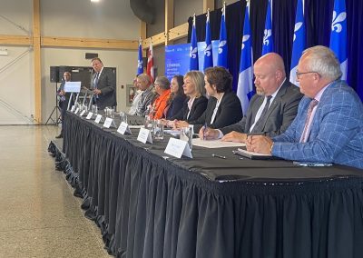 Éolien : une annonce « historique », lance le premier ministre Legault