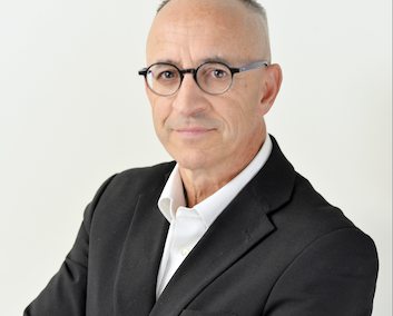 CRISE AU PLQ : LE PRÉSIDENT RÉGIONAL RÉAGIT