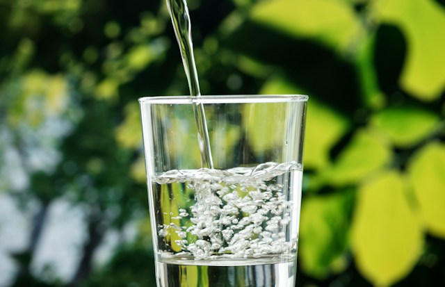 faire-son-eau-petillante-a-la-maison-ce-quil-faut-savoir-avant-dacheter-une-machine